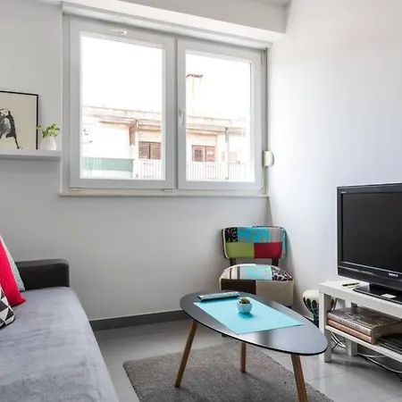 Banana Youth Apartament *