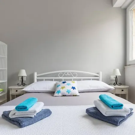 Apartament Banana Youth