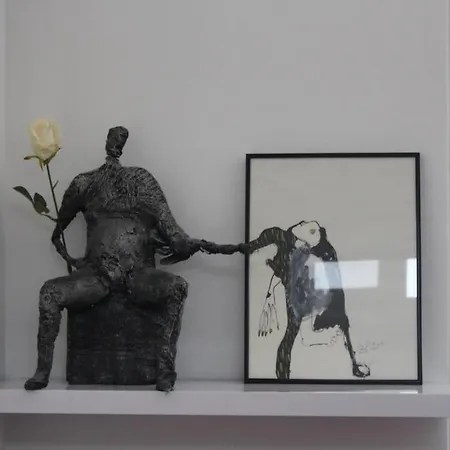 Banana Youth Apartament